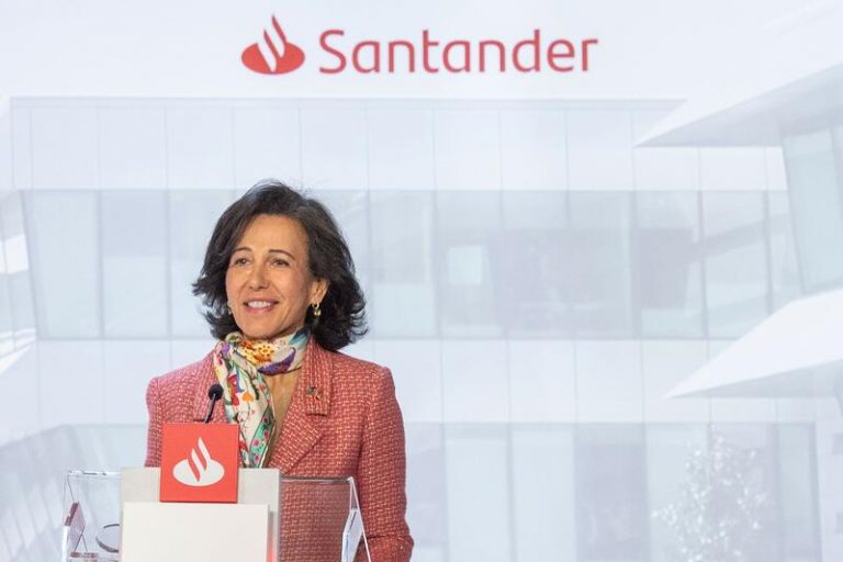 Santander Río contempla dejar de cotizar en la Bolsa argentina