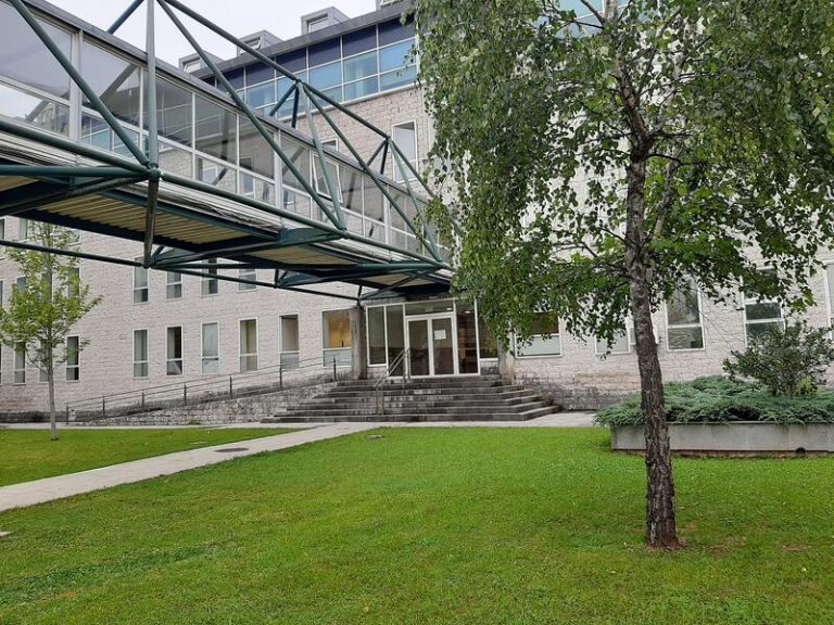 La jueza impone fianza a Novo Banco por responsabilidad en estafa de exempleado