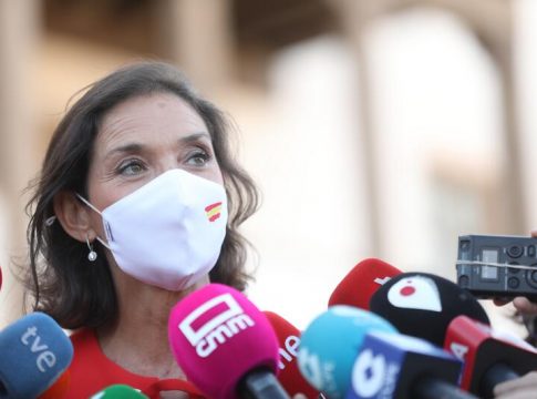 Reyes Maroto El Gobierno convoca tres líneas de ayudas para modernizar el sector comercial con 104 millones