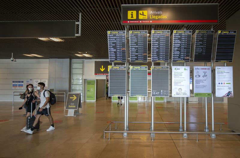 Aeropuerto Los aeropuertos de la red de Aena recuperan en agosto más del 60% del tráfico de 2019