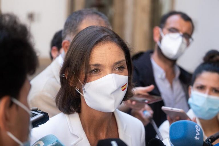 El juez pide información al Registro Civil sobre el hombre que envió una navaja a Maroto