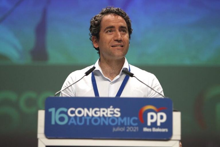 'Génova' rechaza adelantar el congreso de Madrid como pide Ayuso