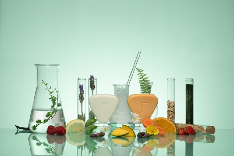 Freshly Cosmetics entra en la categoría de gel y champú sólidos