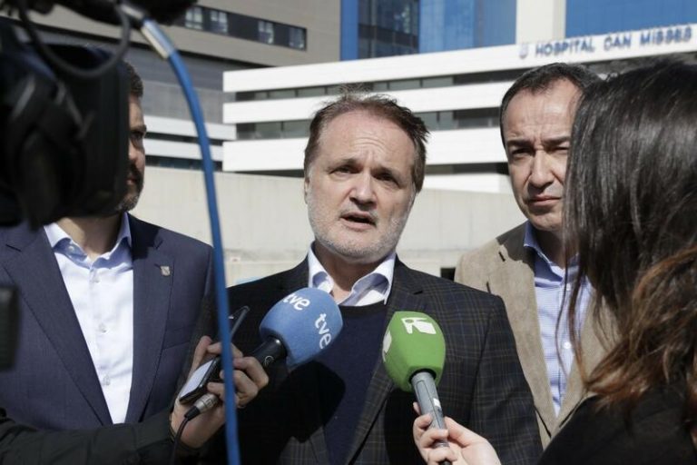 Exdiputado de Cs cesa como miembro de la Mesa del Parlamento balear