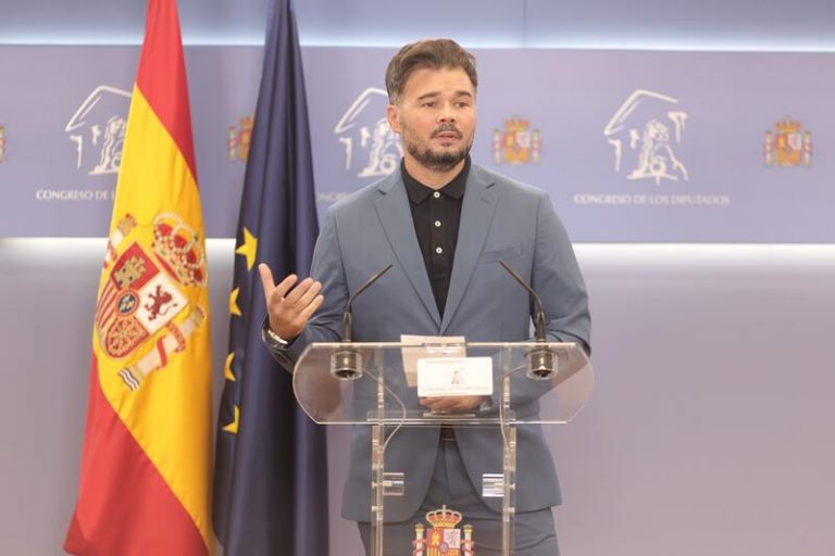 Rufián destaca la importancia de que Sánchez vaya a la mesa de diálogo