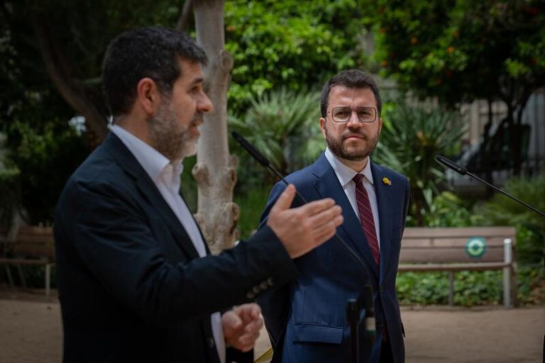 Junts mantiene su delegación pese al rechazo de Aragonès