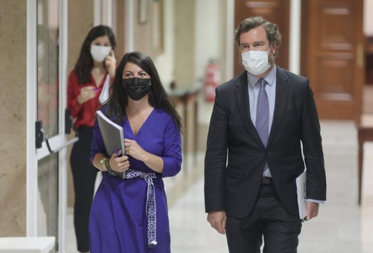 PP y Vox recelan de que el Congreso cree una comisión sobre el precio de la luz