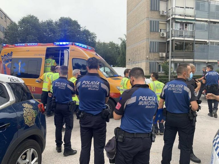 Se recupera en el hospital la bebé que se tragó un tapón en Madrid