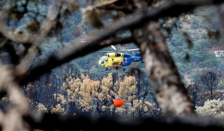 El Senado muestra solidaridad con afectados y bombero fallecido en incendio de Sierra Bermeja