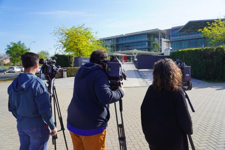 Investigado el expresidente de Abengoa por el proyecto del Ave Meca-Medina