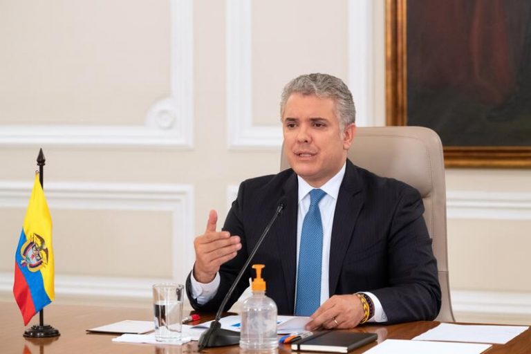 El Rey y Sánchez recibirán este jueves al presidente de Colombia