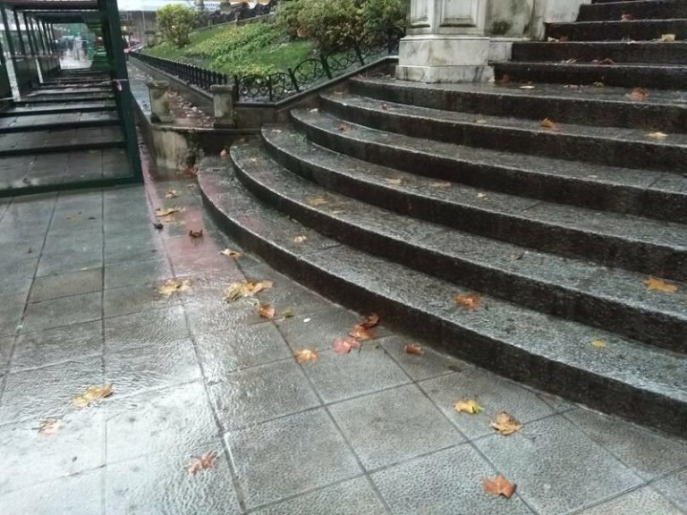 Los chubascos fuertes afectarán este jueves al País Vasco y Pirineos