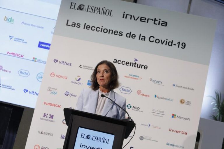 Maroto promete fondos del PERTE para la producción de medicamentos esenciales