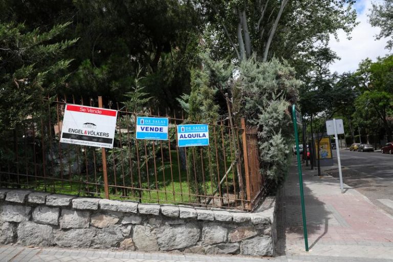 La compraventa de viviendas creció un 22,9% interanual en julio, según los notarios