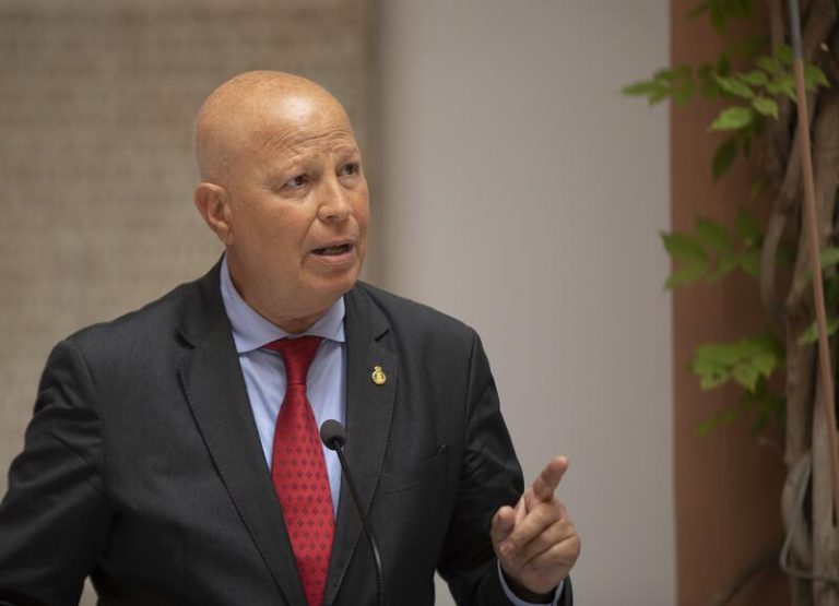 Andalucía no tiene constancia de casos de niños sin mascarilla en las aulas