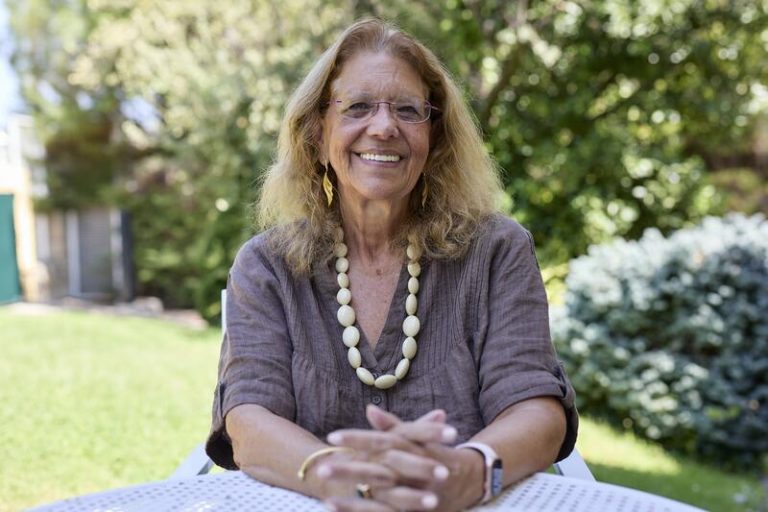 PP: La propuesta de Sánchez para la luz puede llevar a una subida del recibo a medio plazo