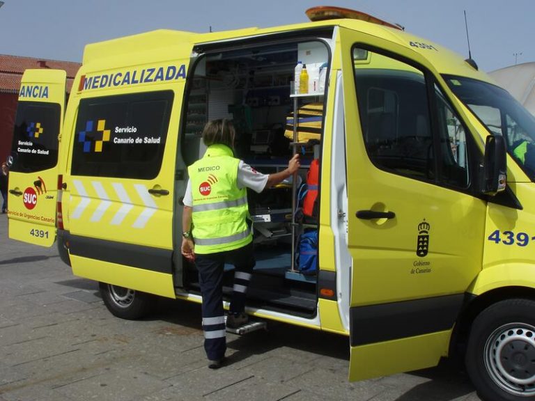 Canarias dispone equipos sanitarios en La Palma para atender a las personas evacuadas