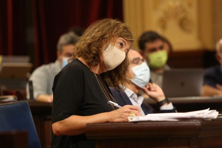 Armengol defiende la apertura de expediente a una médica denunciada por hablar castellano a una paciente