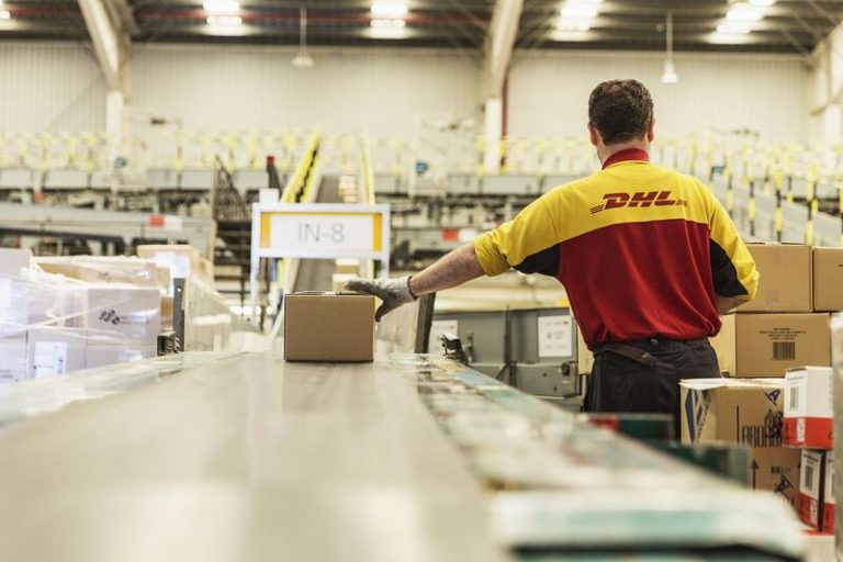 DHL invierte 50 millones en la renovación íntegra de sistemas de clasificación en Madrid y Barcelona