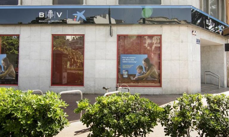 El TS decide que la indemnización por Banco de Valencia se pague al FROB y no a CaixaBank