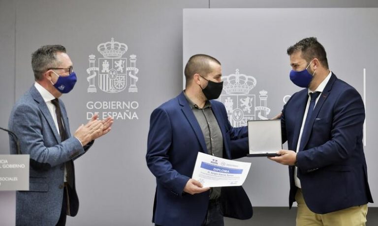 La Ley de bienestar animal prohibirá la cría a particulares y la compra de animales en tienda