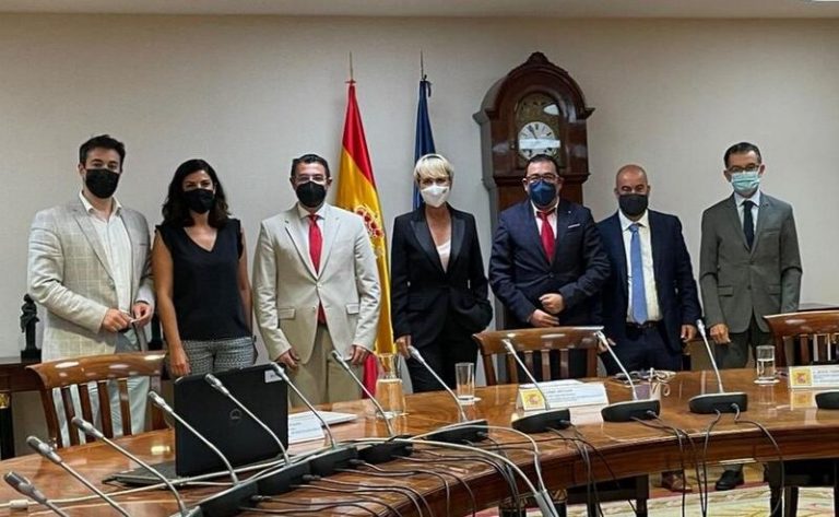 La FNDB traslada al Gobierno su hoja de ruta para acelerar la digitalización