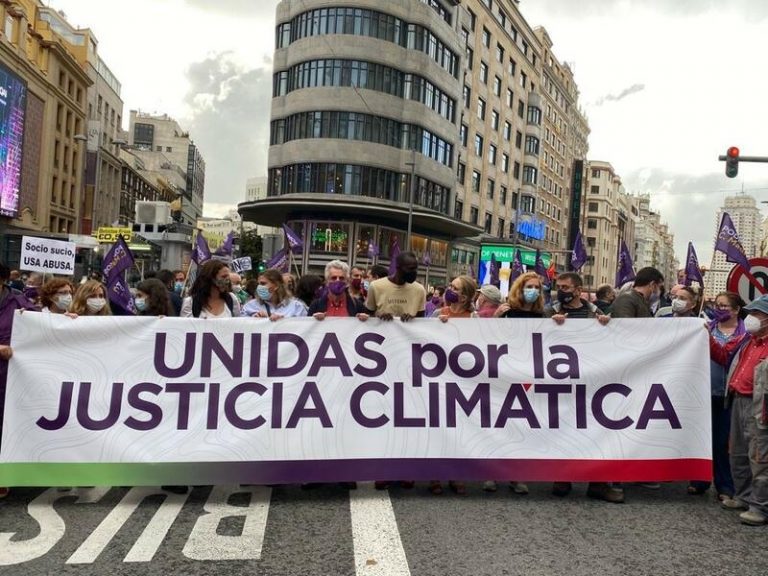 Más País y Podemos participan en la manifestación por el cambio climático convocada en Madrid