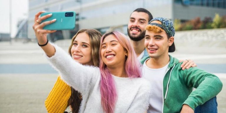 'Ghosting', 'curving' o 'instagrandstanding': los nuevos términos que describen las relaciones en línea