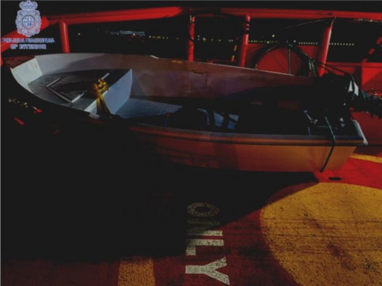 Detenidos en Ibiza otros 2 patrones de pateras