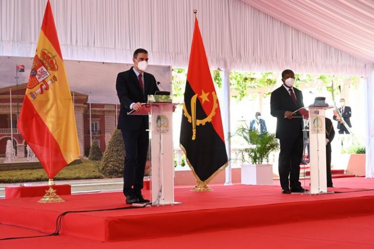El Rey y Sánchez recibirán al presidente de Angola, en visita oficial