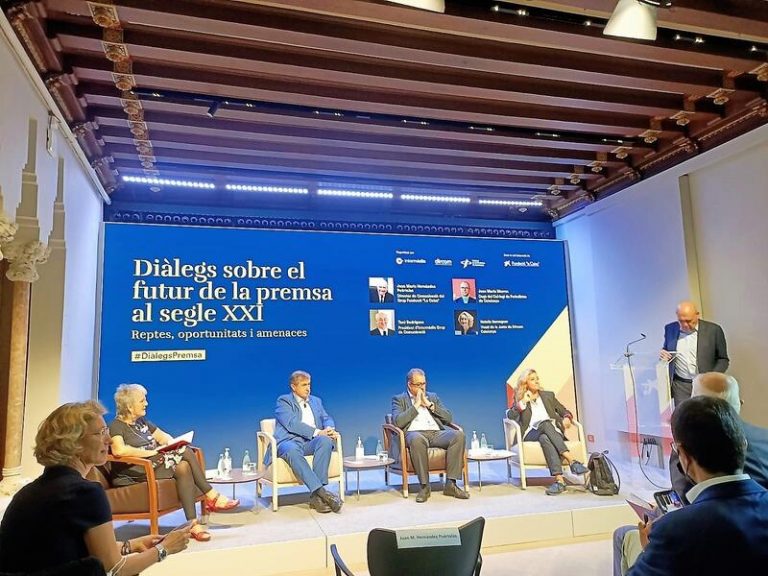 Directores de diarios catalanes ven la digitalización como una oportunidad