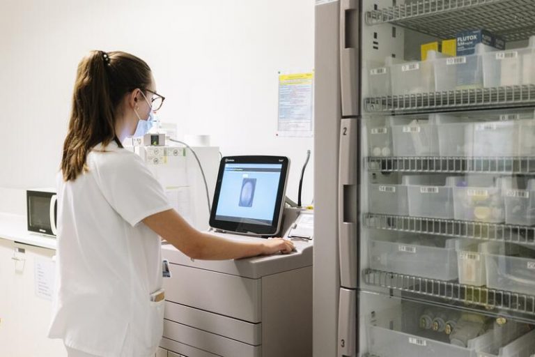 El 86% de los pacientes prefiere que los medicamentos que recogen en el hospital se dispensen en farmacias