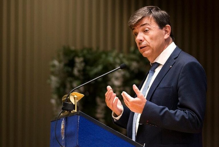 El exrector de la Complutense Carlos Andradas será el nuevo rector de la UIMP