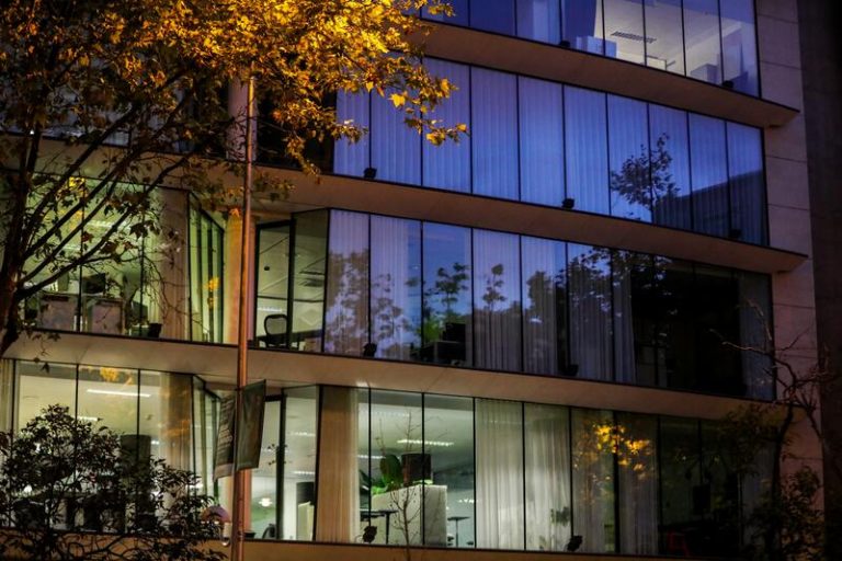 9 de cada 10 empresas mejorará el salario de sus trabajadores en 2022