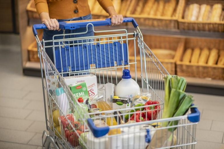 Un 52% de la compra de las familias es de productos de marca propia de supermercado