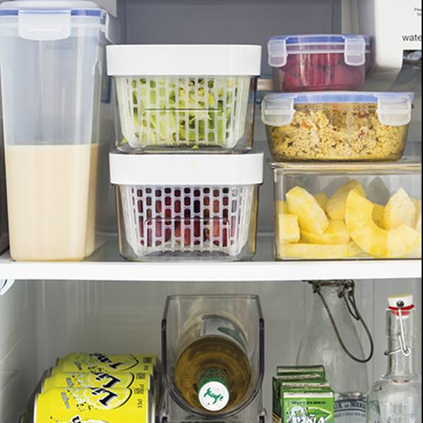 Las claves para organizar la nevera y hacerla más práctica 52 Mantener la nevera impecable también cuenta