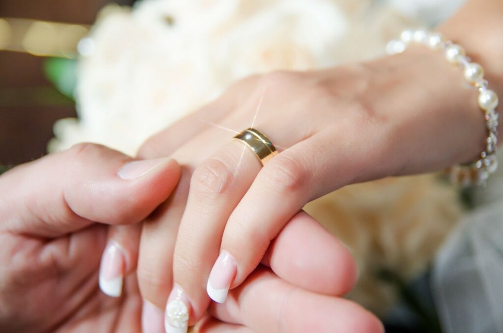 Anillo de matrimonio