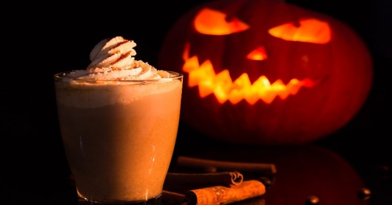 Cómo preparar en casa el café de calabaza del Starbucks
