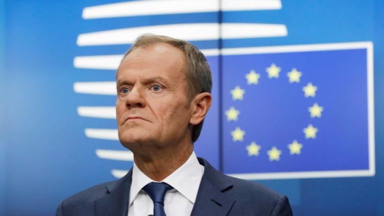 Donald Tusk alerta contra el populismo y anima a Casado a ganar las elecciones