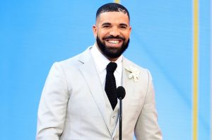 Drake reacciona al videoclip de 'Dance With Me' de Bruno Mars con Karol G como su 'Juliet'