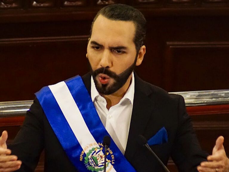 El Salvador: Los empresarios que no acepten el bitcoin como moneda de pago serán sancionados