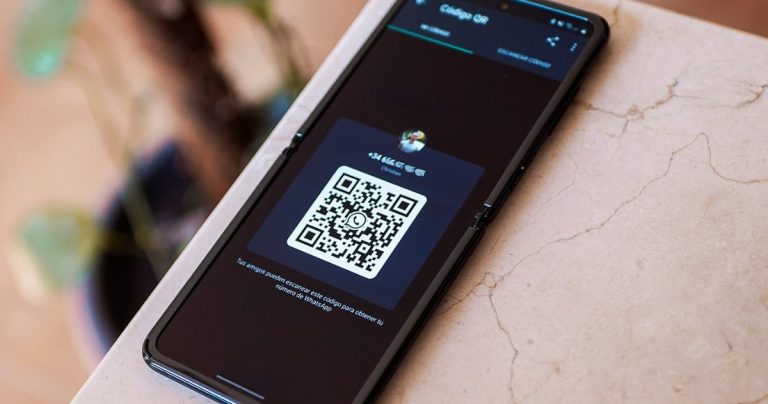 Esta es la información que cedes cada vez que escaneas un código QR