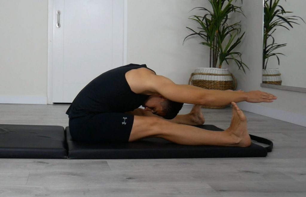 estiramiento hacia adelante