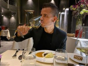 Dabiz Muñoz revela su bar favorito en La Elipa: arroz con bogavante a 25 € por persona