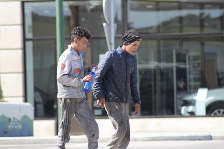 La UAB coordina un manual para docentes sobre el tratamiento de la infancia tutelada