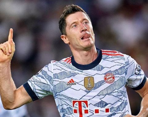 Robert Lewandowski, el único futbolista de la Bundesliga entre los mejor pagados del mundo
