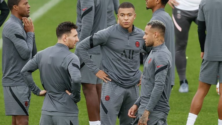 Lo que a la afición del PSG no le gusta de Mbappé, Messi y Neymar
