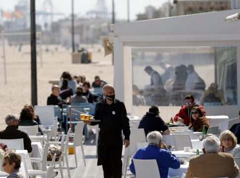 Murcia prorroga el límite máximo de grupos de 10 personas