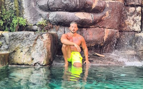 Nyno Vargas Confiésale RVFV