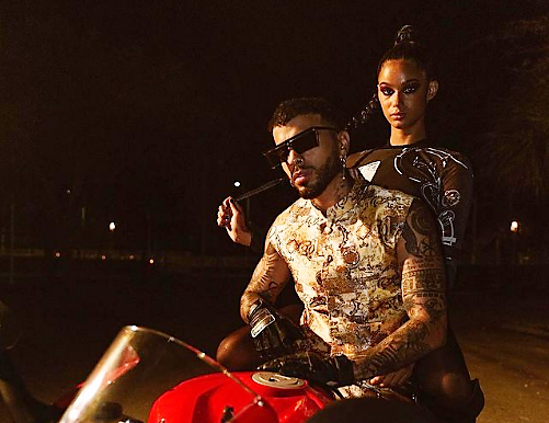 Rauw Alejandro y 'Cúrame', su videoclip 48 Rauw Alejandro cúrame